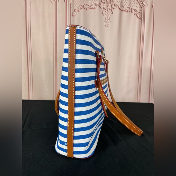 Dooney & Bourke Blue & White Stripe Tote NWT 2023 NEW with certificate - Picture 13 of 16